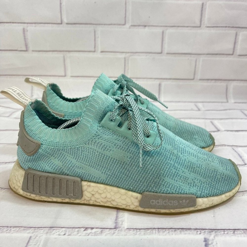 Adidas NMD R1 Primeknit Energy Aqua Blue  Running Sneaker Shoes B43523